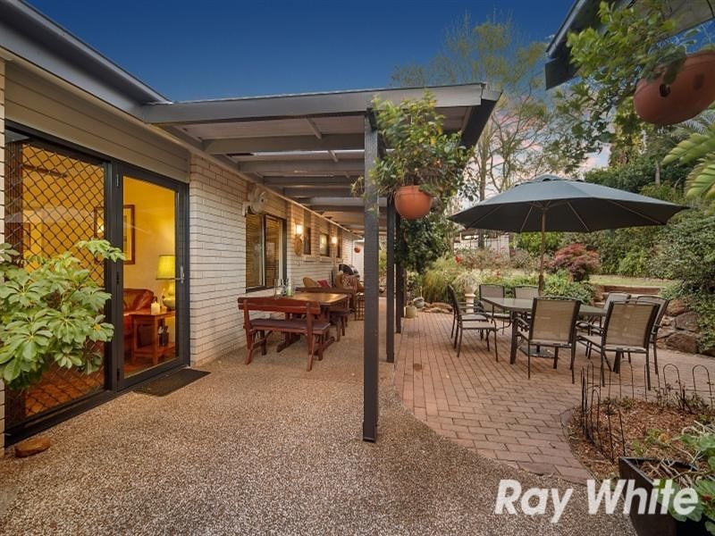 8 Lukes Lane, Baulkham Hills NSW 2153