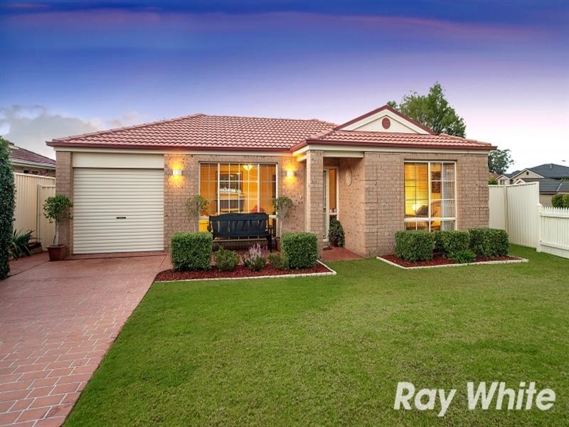 2 Amuet Place, Glenwood NSW 2768