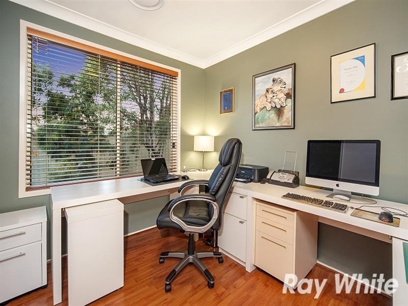2 Amuet Place, Glenwood NSW 2768