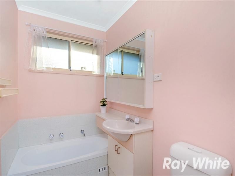 132 Donohue Street, Kings Park NSW 2148