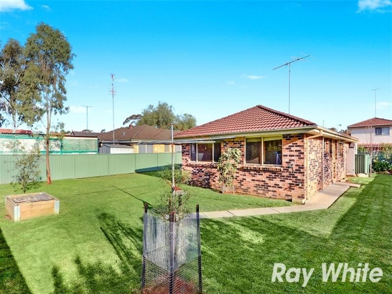 132 Donohue Street, Kings Park NSW 2148