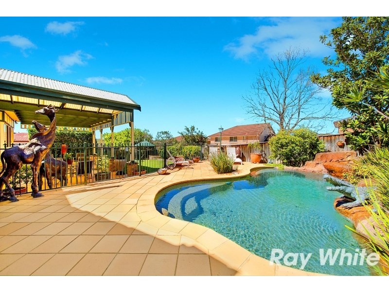 10 Beaumaris Avenue, Castle Hill NSW 2154