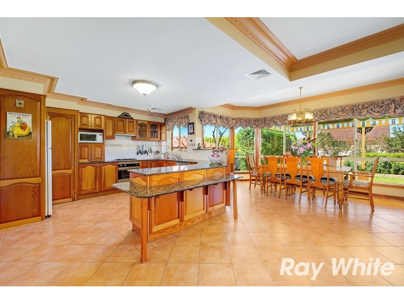 10 Beaumaris Avenue, Castle Hill NSW 2154