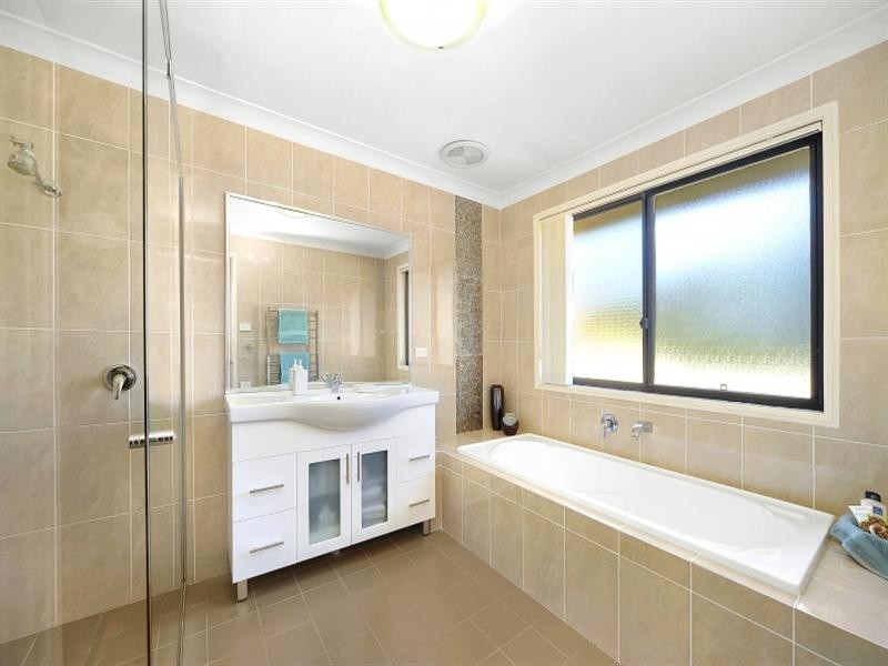 38 Orleans Way, Castle Hill NSW 2154