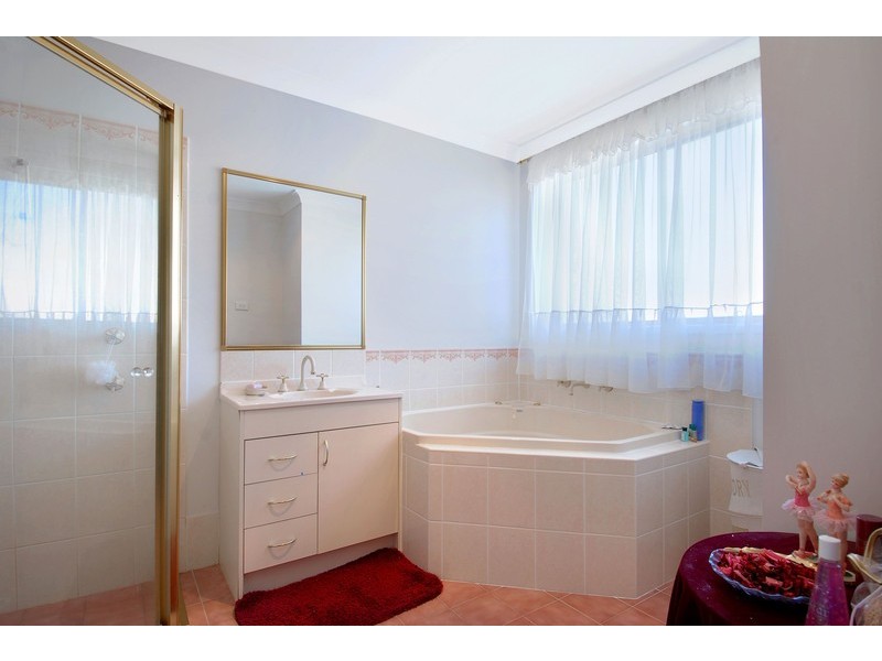 95 Chepstow Drive, Castle Hill NSW 2154