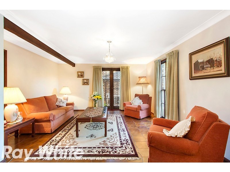 122 Parsonage Road, Castle Hill NSW 2154