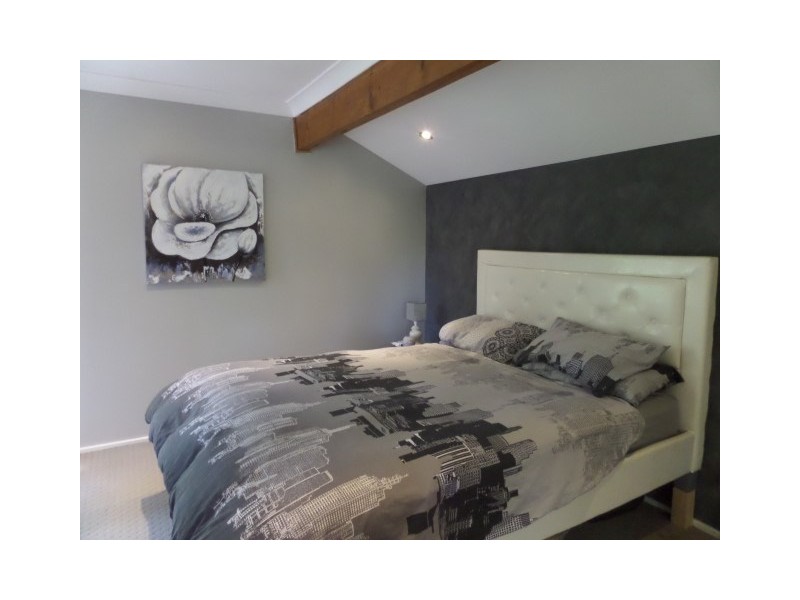 19 Knightsbridge Place, Castle Hill NSW 2154