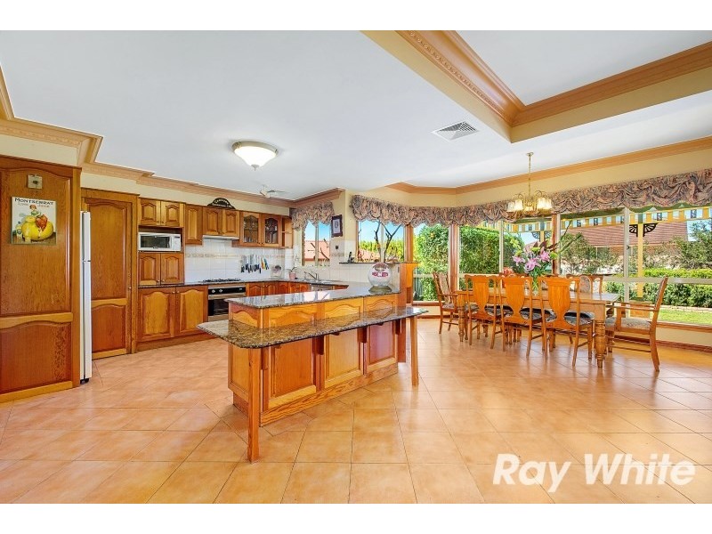 10 Beaumaris Avenue, Castle Hill NSW 2154