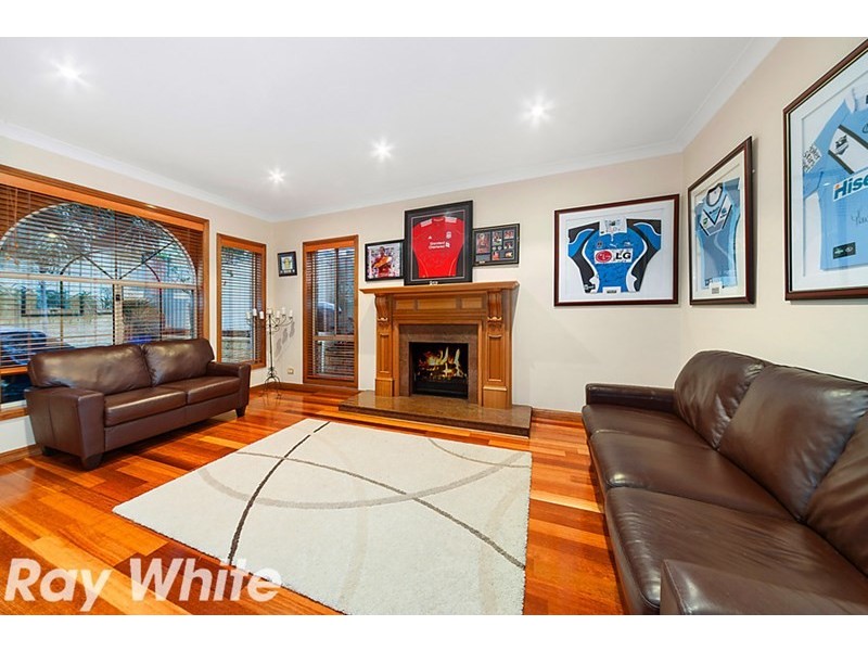 6 Lodgeworth Place, Castle Hill NSW 2154