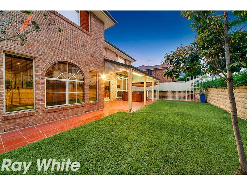 6 Lodgeworth Place, Castle Hill NSW 2154