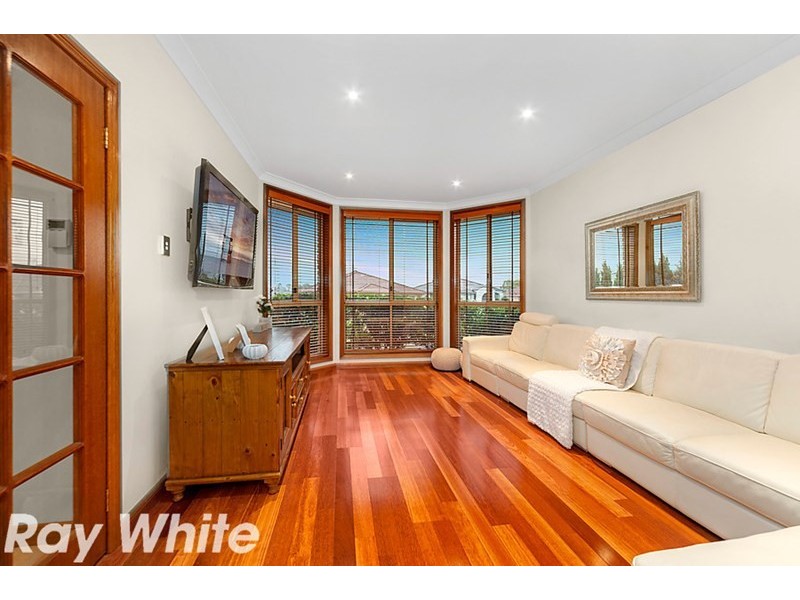 6 Lodgeworth Place, Castle Hill NSW 2154