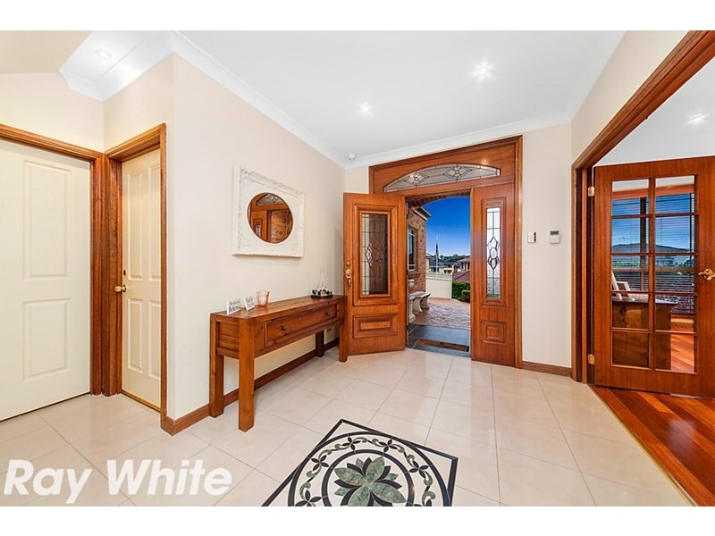 6 Lodgeworth Place, Castle Hill NSW 2154