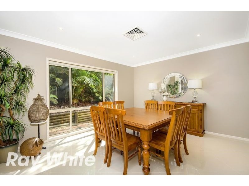 18 Grand Way, Castle Hill NSW 2154
