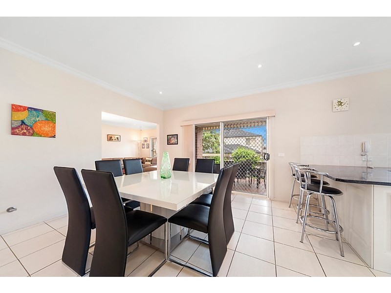 1 Lodgeworth Place, Castle Hill NSW 2154