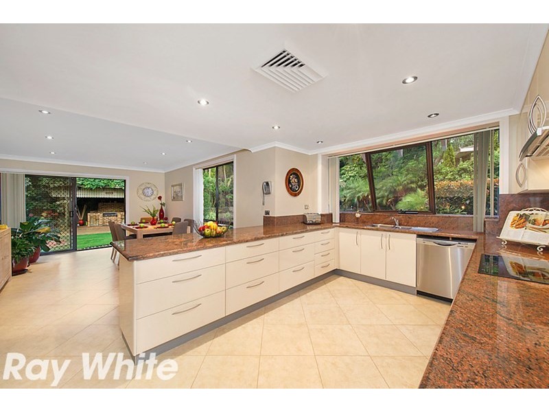 38 Winchcombe Place, Castle Hill NSW 2154