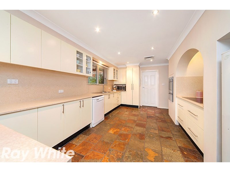 39 Lisa Crescent, Castle Hill NSW 2154