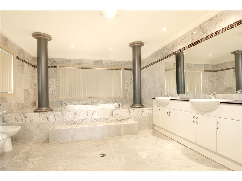 Bella Vista NSW 2153