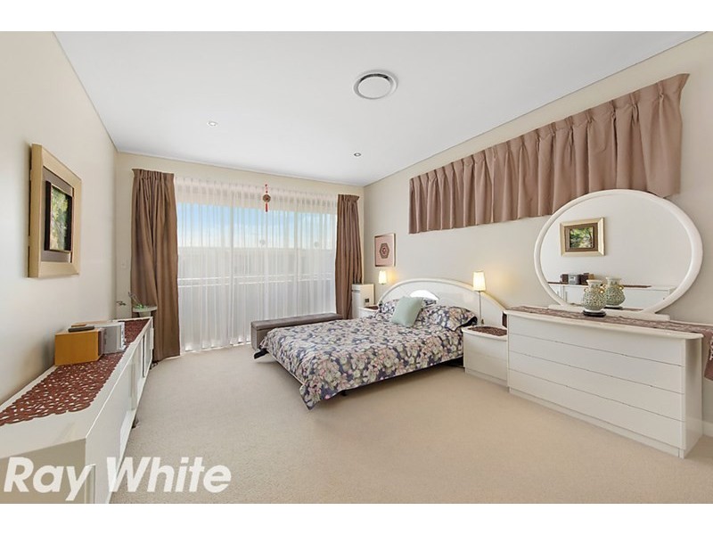 84 Central Park Avenue, Baulkham Hills NSW 2153