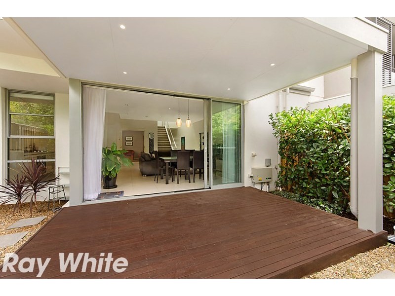 84 Central Park Avenue, Baulkham Hills NSW 2153