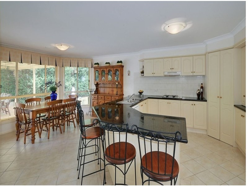 6 Belltree Cresent, Castle Hill NSW 2154