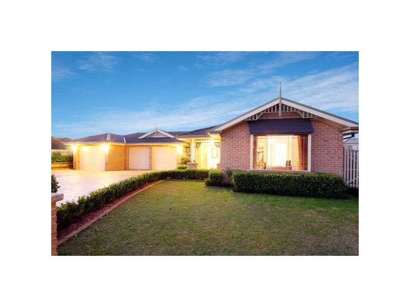 26 Brampton Drive, Beaumont Hills NSW 2155