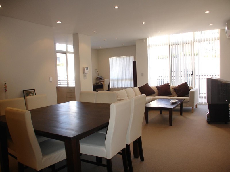 54/22-26 Mercer Street, Castle Hill NSW 2154