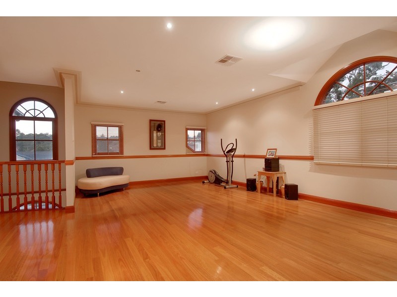 90 Crane Road, Castle Hill NSW 2154