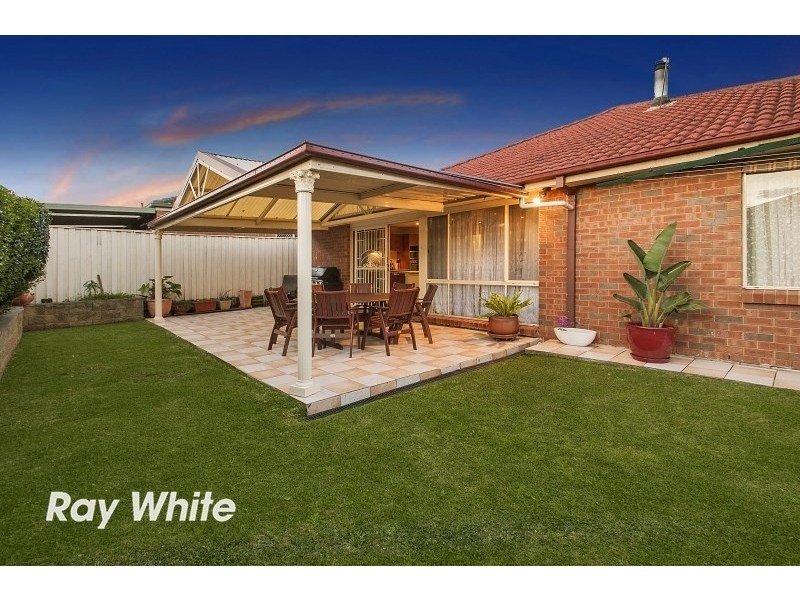 8 Holbrook Court, Stanhope Gardens NSW 2768