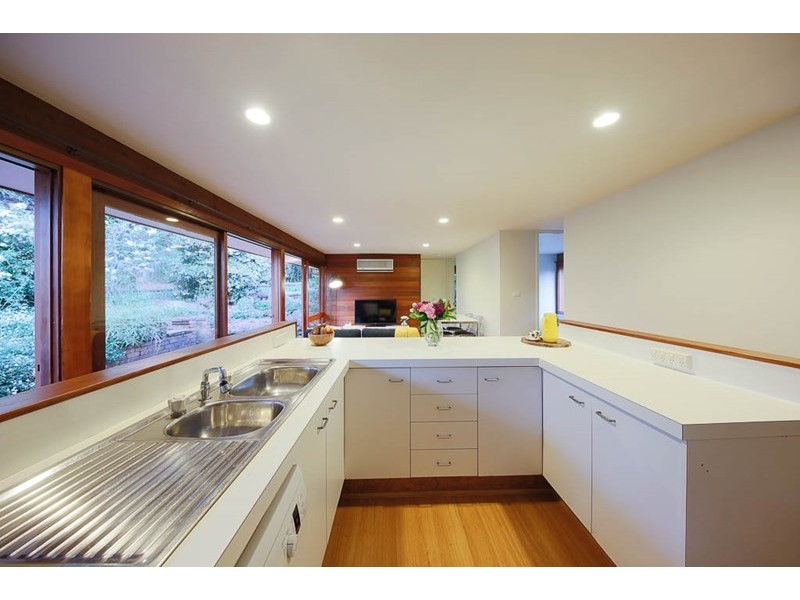 8 Keighran Place, Cherrybrook NSW 2126