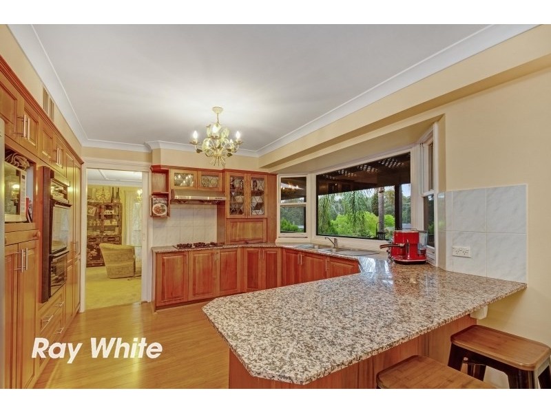 2 Fairgreen Place, Castle Hill NSW 2154