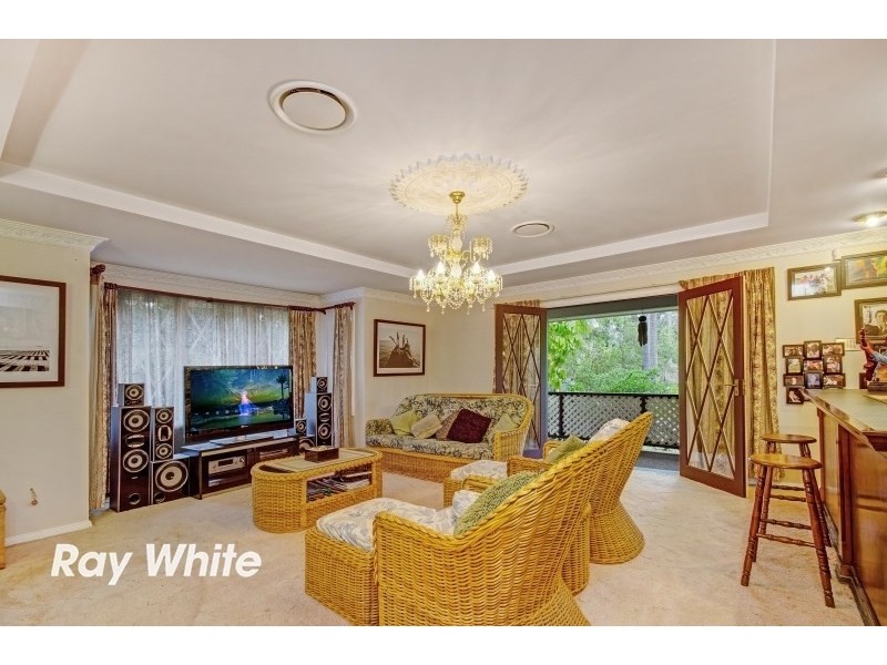 2 Fairgreen Place, Castle Hill NSW 2154