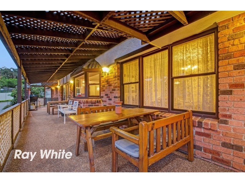 2 Fairgreen Place, Castle Hill NSW 2154