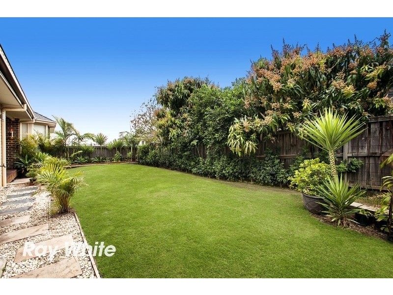 33 Kirkwall Avenue, Castle Hill NSW 2154