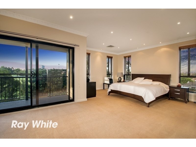 5 Crown Mews, Bella Vista NSW 2153