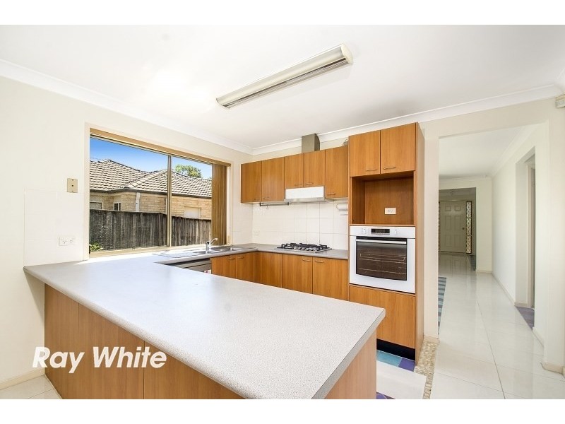 8 Winslow Avenue, Stanhope Gardens NSW 2768