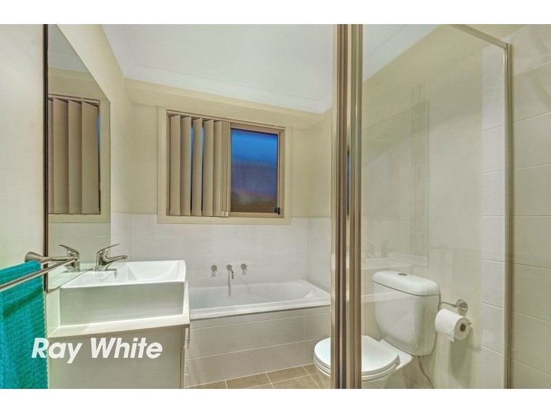 8 Cawley Circuit, Ropes Crossing NSW 2760