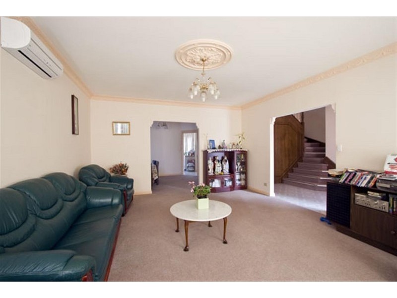 16 Taylor Street, West Pennant Hills NSW 2125