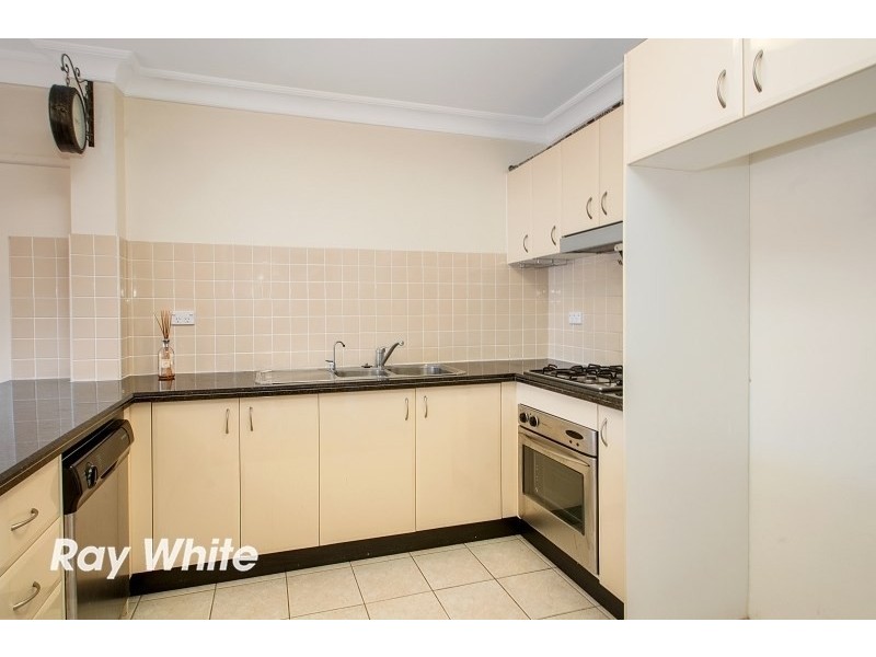 18/1 cheriton Avenue, Castle Hill NSW 2154