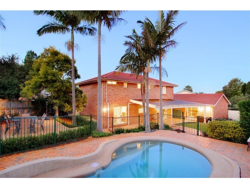 18 Stringybark Place, Castle Hill NSW 2154