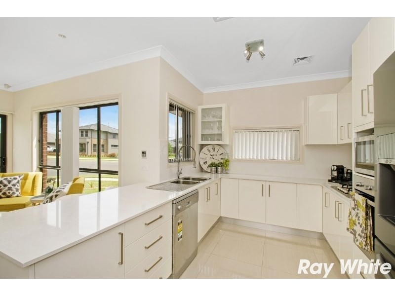 75 Riverbank Drive, The Ponds NSW 2769