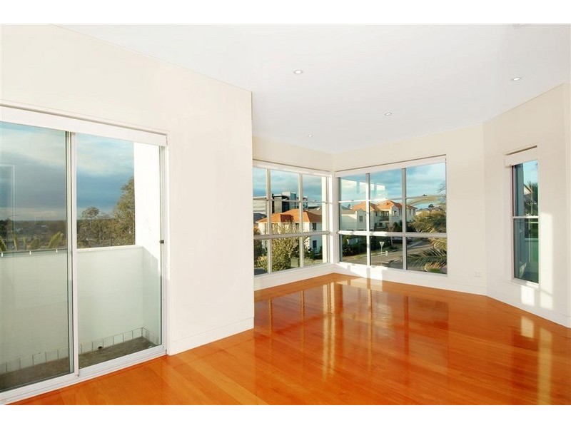 7 Westwood Way, Bella Vista NSW 2153