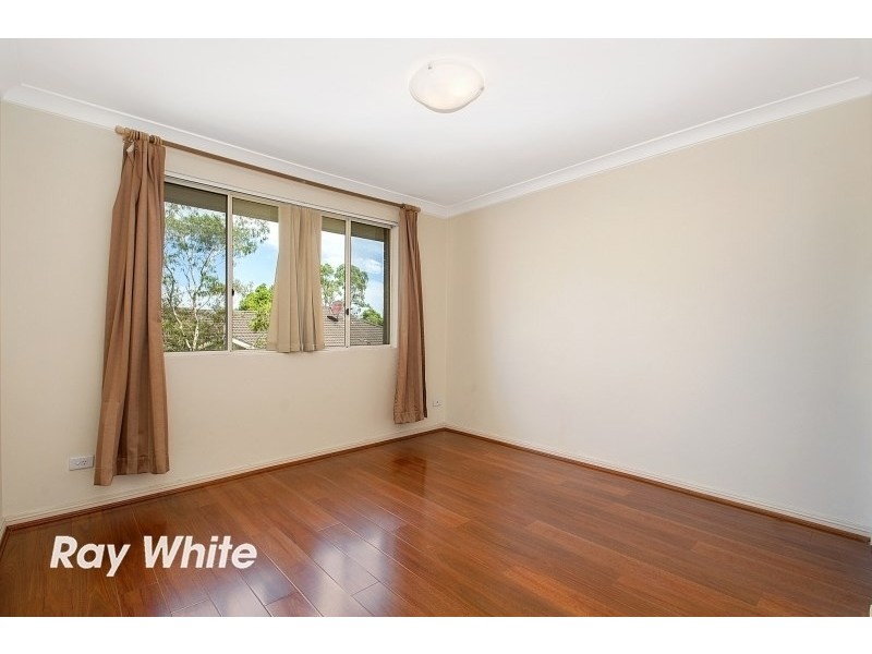 18/1 Cheriton Avenue, Castle Hill NSW 2154