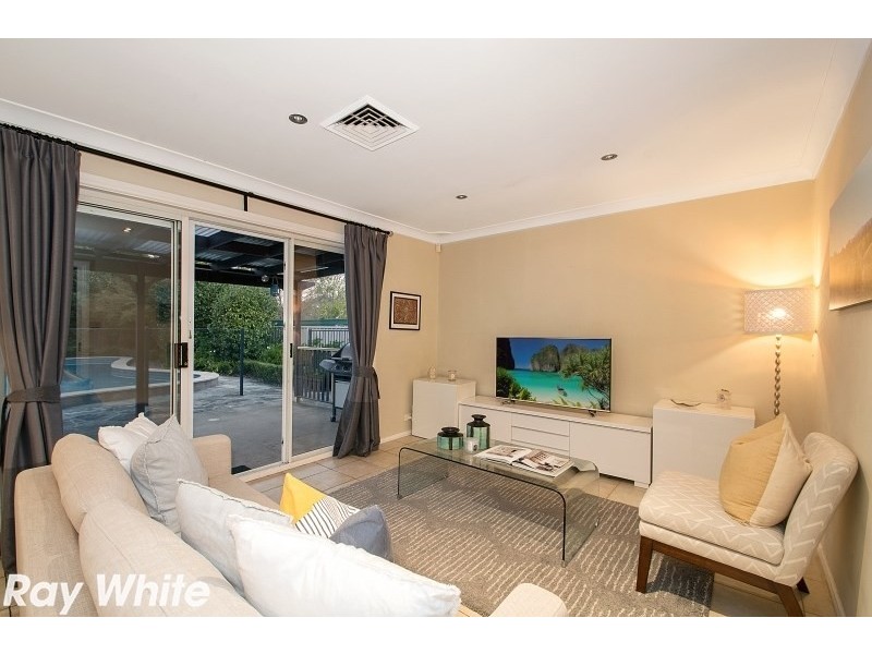 25 Gilbert Road, Castle Hill NSW 2154