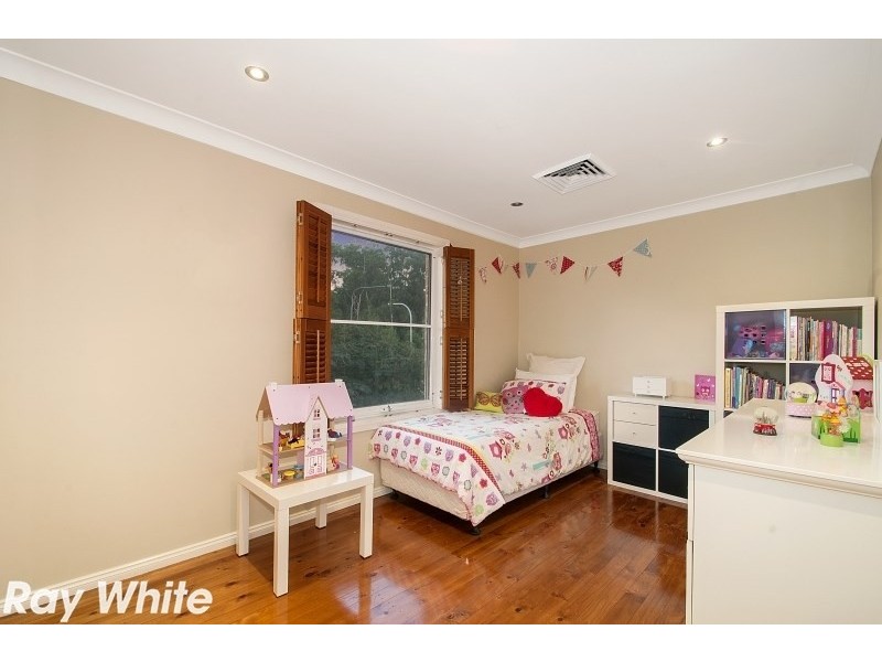 25 Gilbert Road, Castle Hill NSW 2154