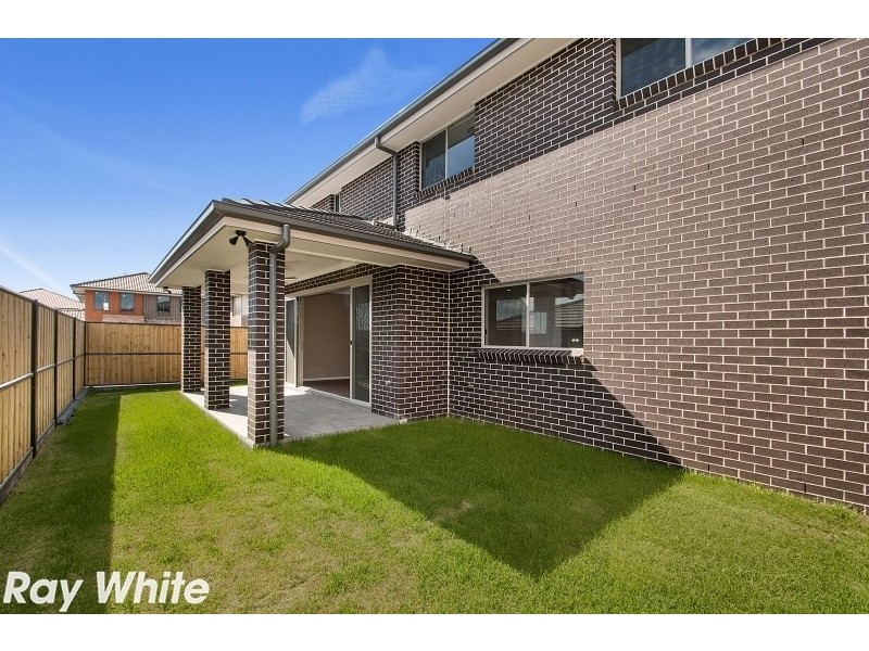 35 Lapstone Street, The Ponds NSW 2769