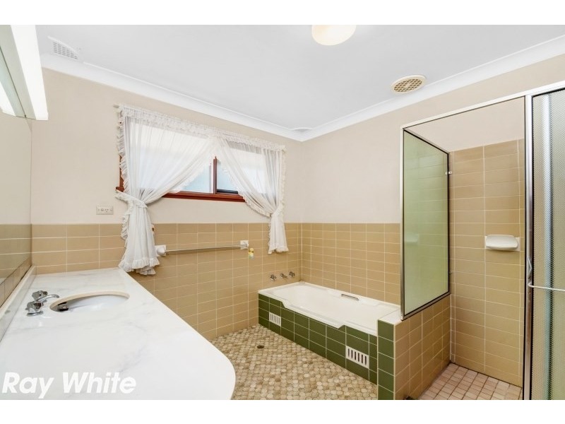 11 Brushford Avenue, Castle Hill NSW 2154