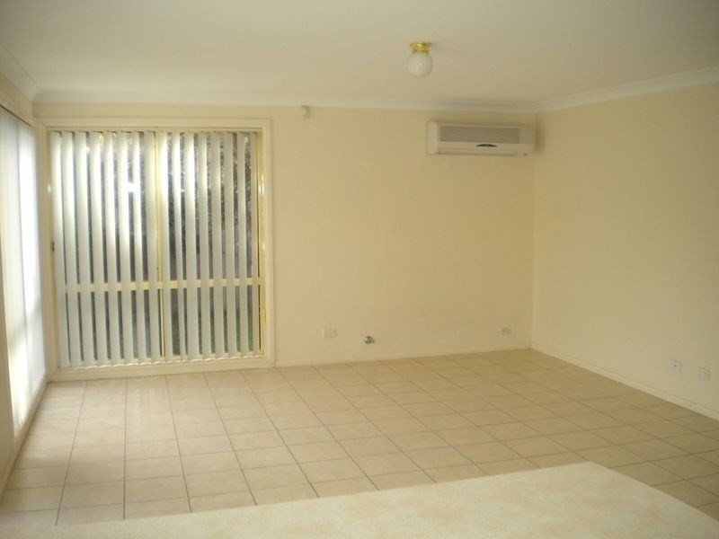 8 Falkirk Court, Kellyville NSW 2155