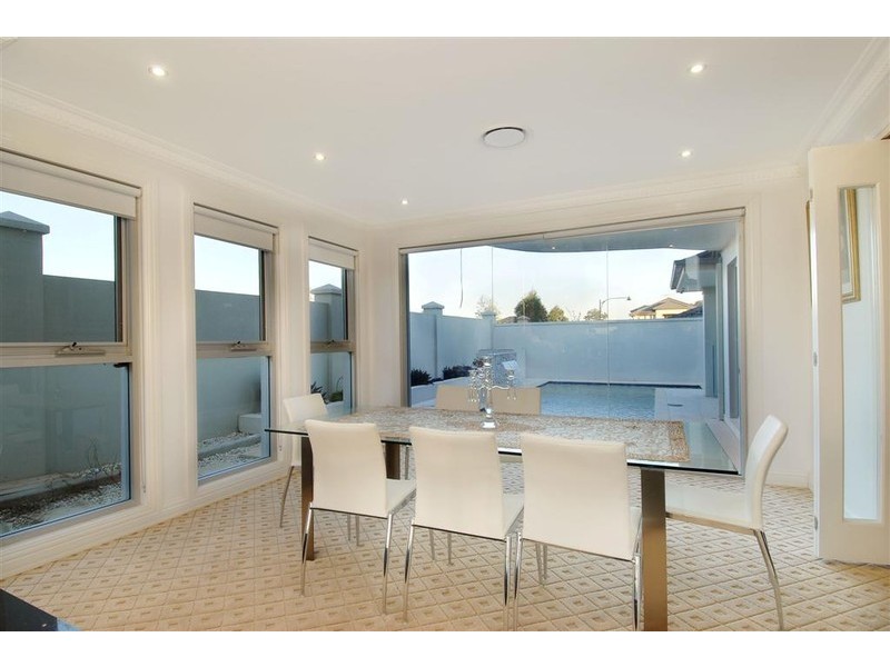 Bella Vista NSW 2153