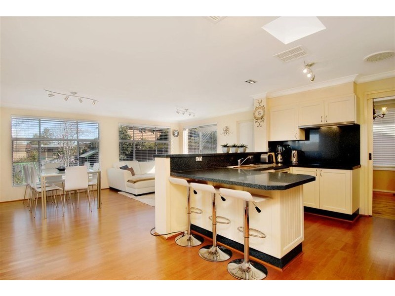 6 Blackett Drive, Castle Hill NSW 2154