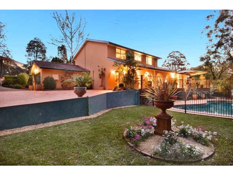 6 Lawson Place, Castle Hill NSW 2154